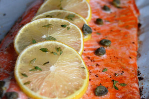 BAKED SALMON WITH LEMON & THYME